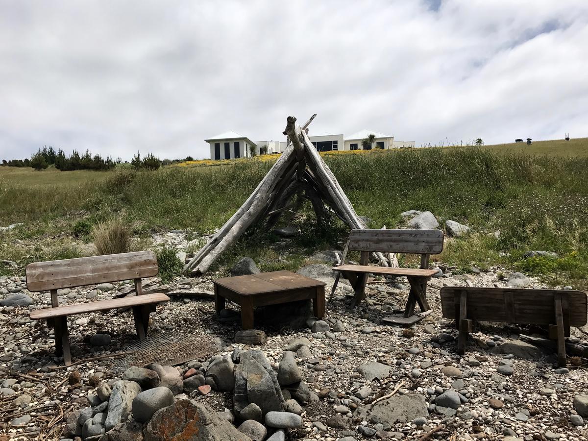 Saltwater - Absolute Oceanfront, Fire Pits, Some Villas With Hot Tubs And Sauna Falmouth Exterior photo